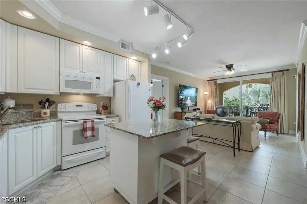2825 Palm Beach Boulevard Fort Myers FL 33916