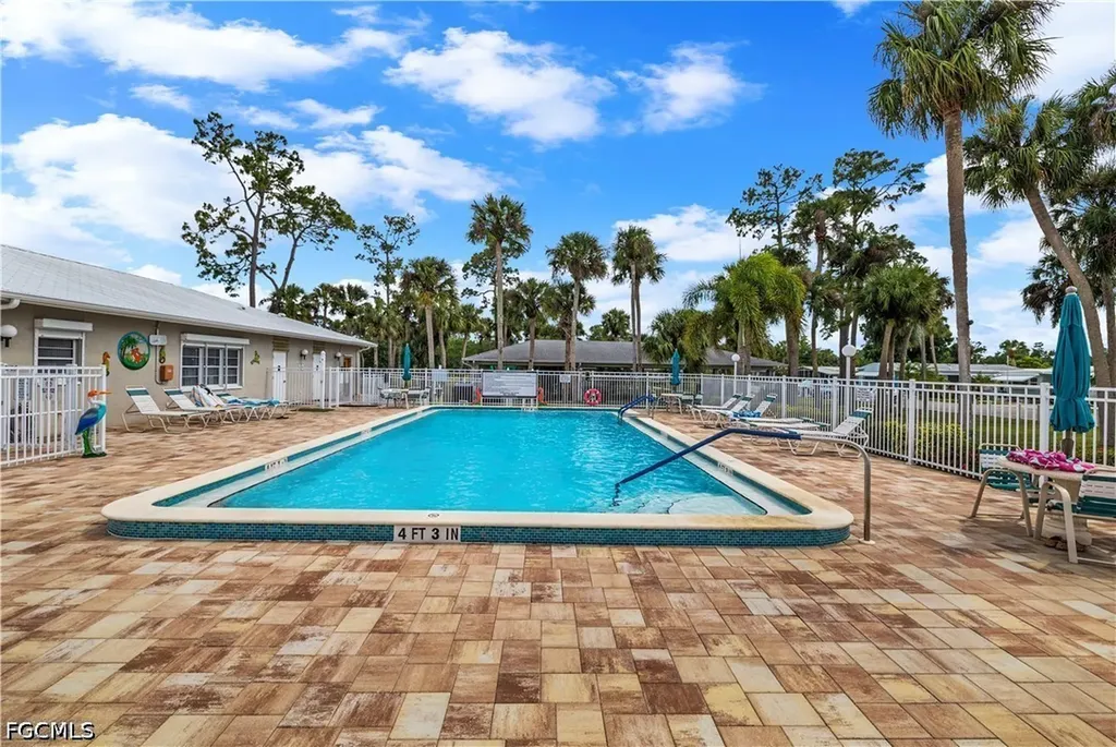 506 Blossom Court North Fort Myers FL 33917