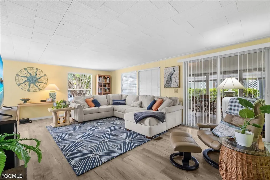 506 Blossom Court North Fort Myers FL 33917