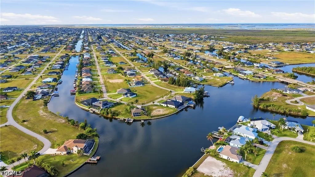 1846 NW 37th Place Cape Coral FL 33993