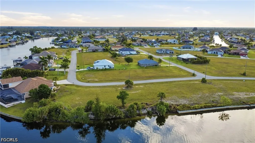1846 NW 37th Place Cape Coral FL 33993