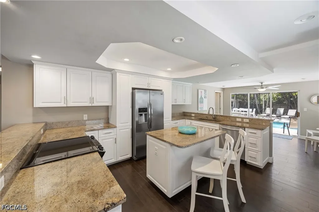 856 104th Avenue N Naples FL 34108