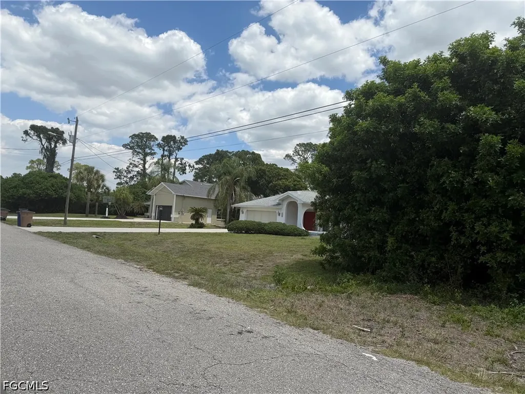 108 Columbus Avenue Lehigh Acres FL 33936