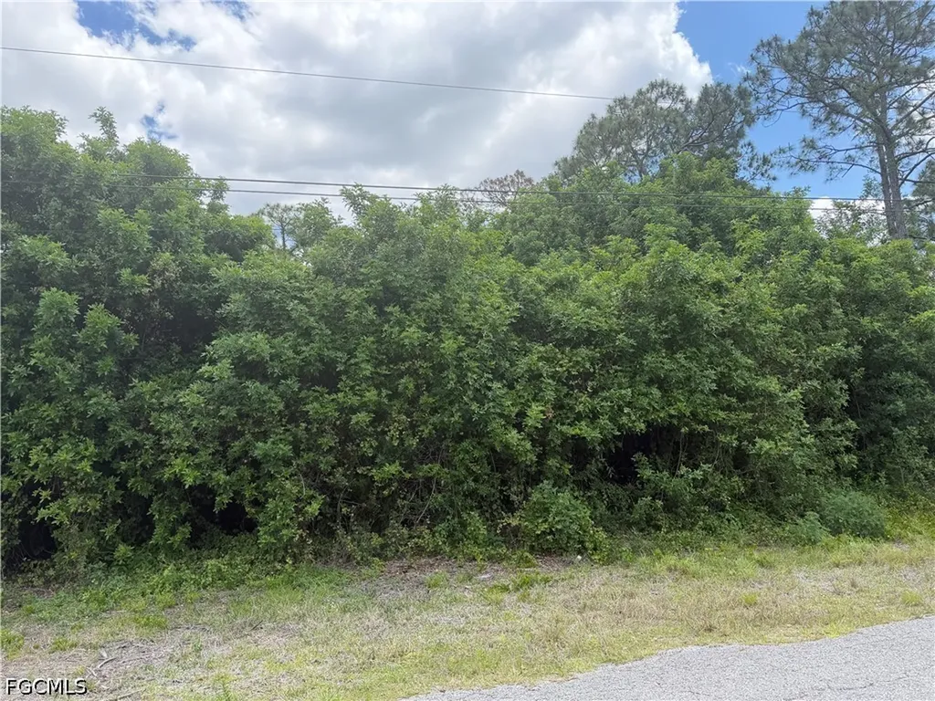 108 Columbus Avenue Lehigh Acres FL 33936
