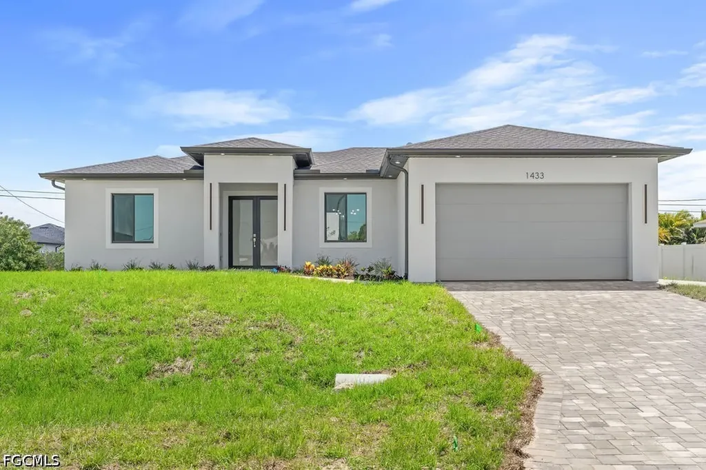 1433 NW 7th Place Cape Coral FL 33993