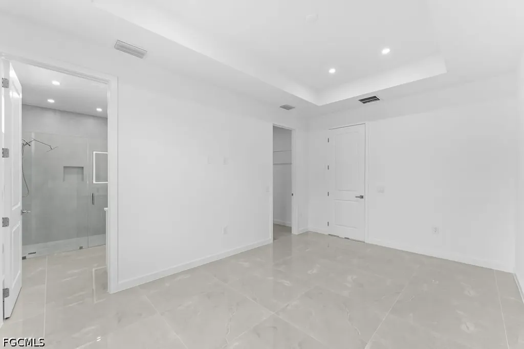 1433 NW 7th Place Cape Coral FL 33993