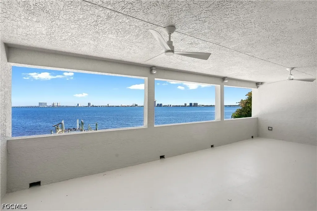 752 Overiver Drive North Fort Myers FL 33903