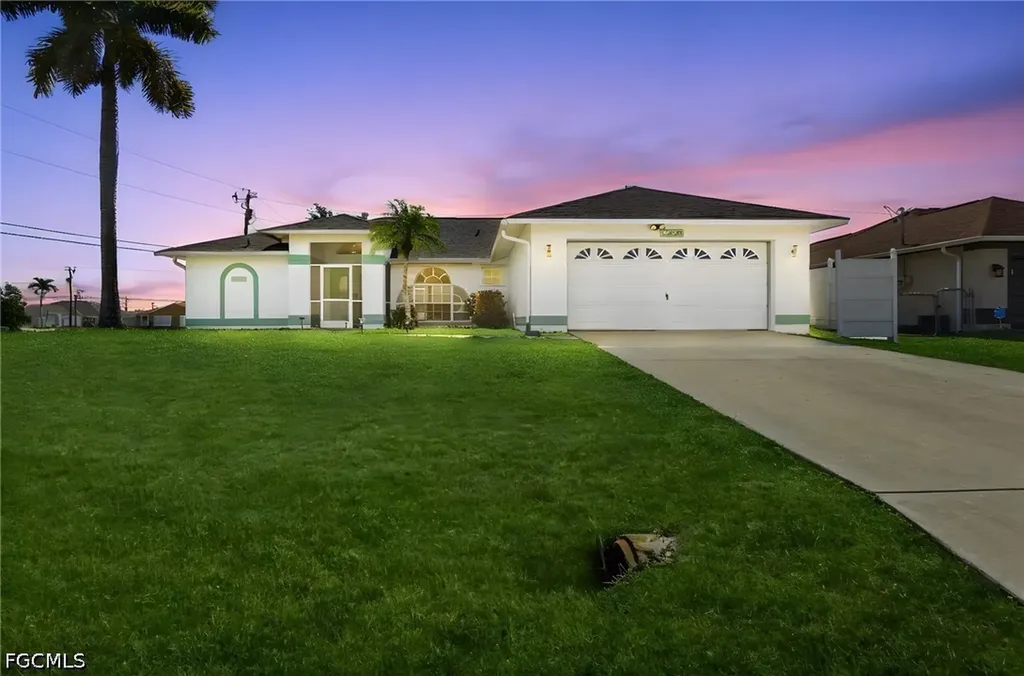 2929 SW 8th Court Cape Coral FL 33914