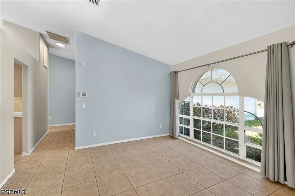 2929 SW 8th Court Cape Coral FL 33914