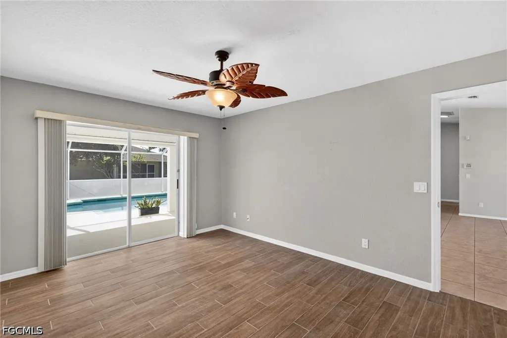 2929 SW 8th Court Cape Coral FL 33914
