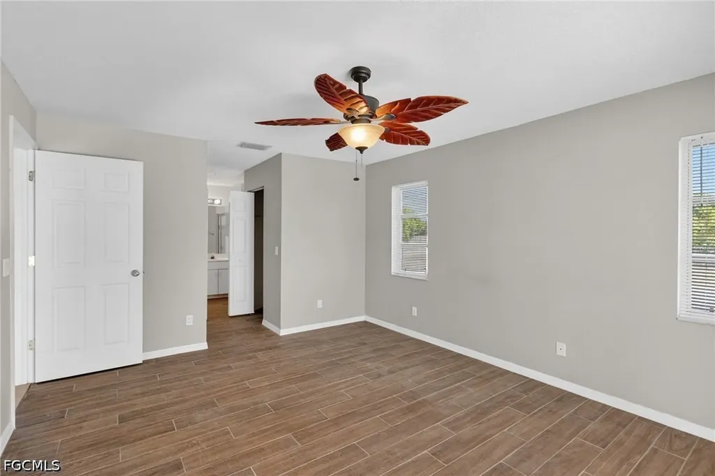 2929 SW 8th Court Cape Coral FL 33914