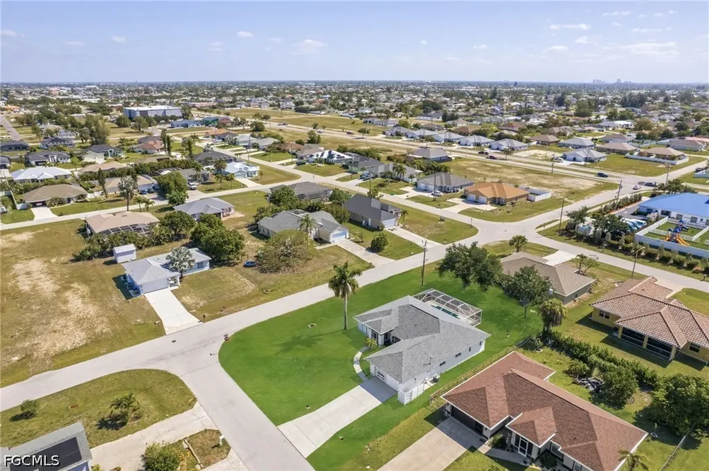 2929 SW 8th Court Cape Coral FL 33914