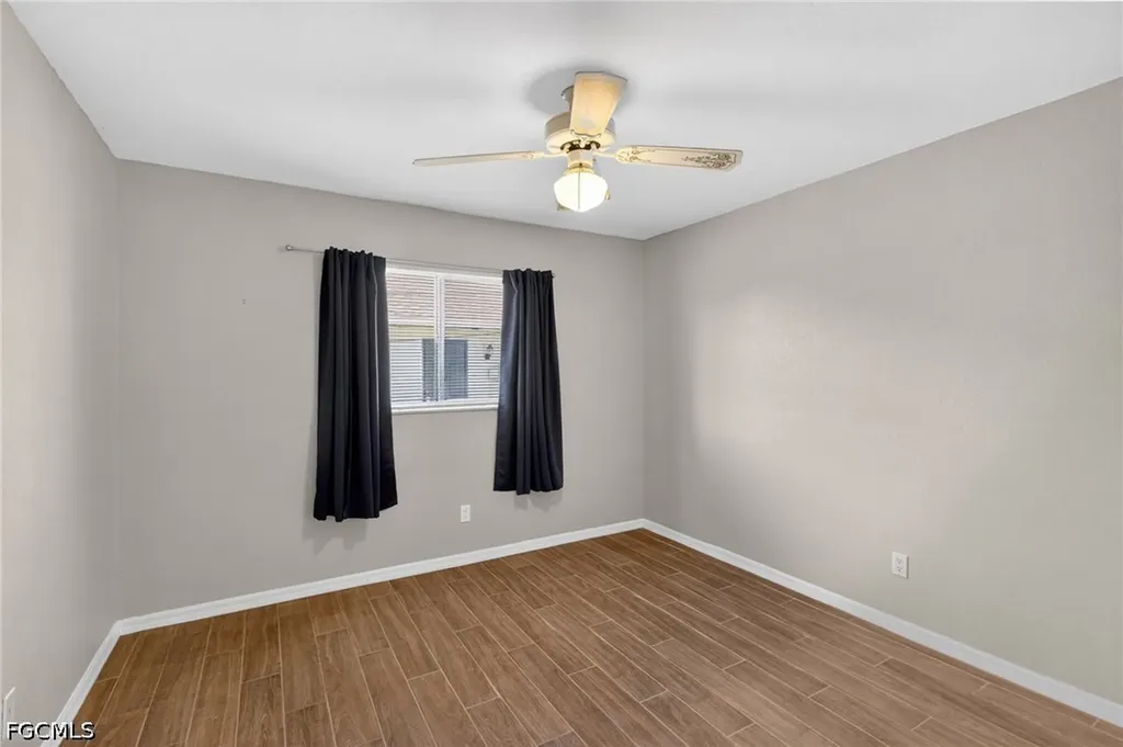 2929 SW 8th Court Cape Coral FL 33914