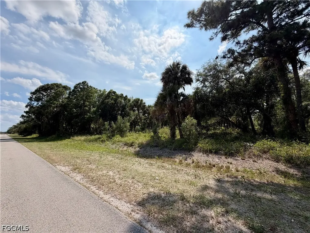 360 S Hacienda Street Clewiston FL 33440