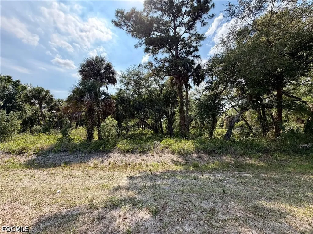 360 S Hacienda Street Clewiston FL 33440