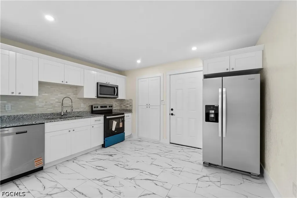 27160 Chula Vista Drive Punta Gorda FL 33955