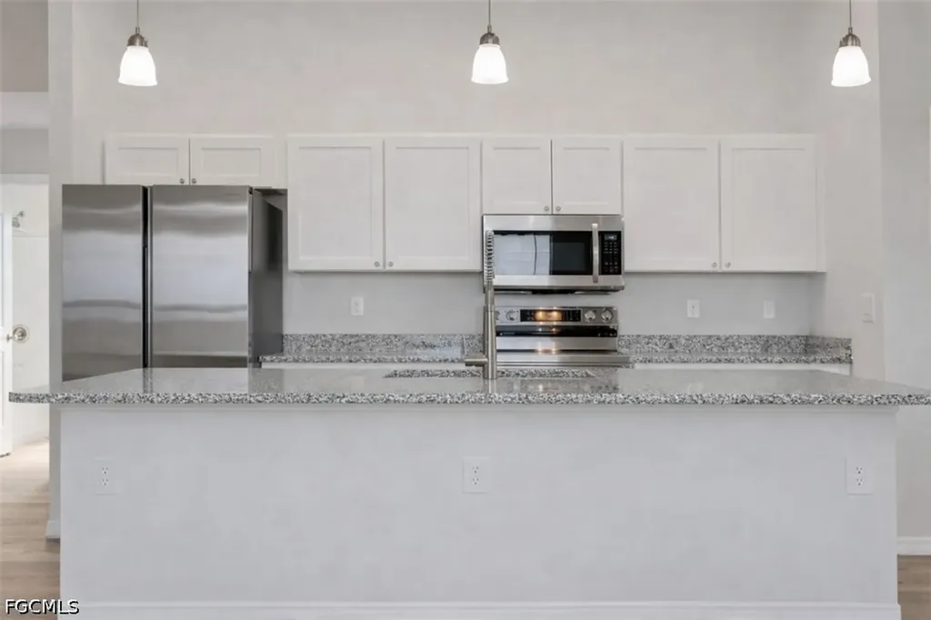 9023 Maywood Circle Labelle FL 33935