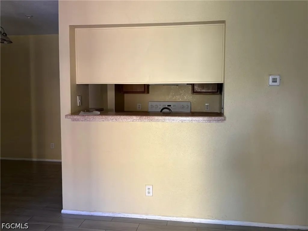 2865 Winkler Avenue Fort Myers FL 33916