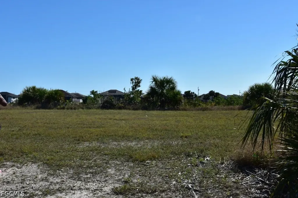 4304 NW 36th Street Cape Coral FL 33993