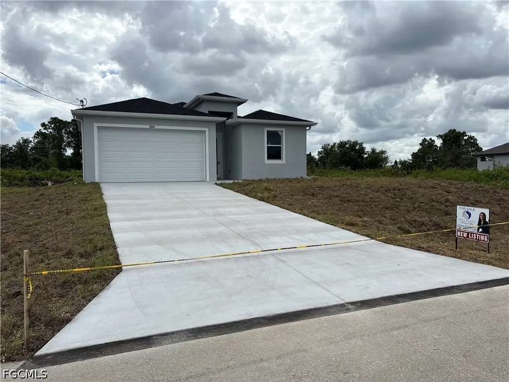 2804 Anita Avenue N Lehigh Acres FL 33971