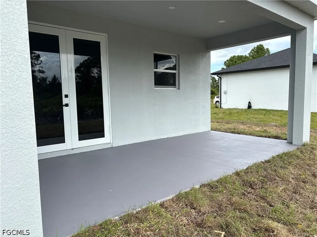 2804 Anita Avenue N Lehigh Acres FL 33971
