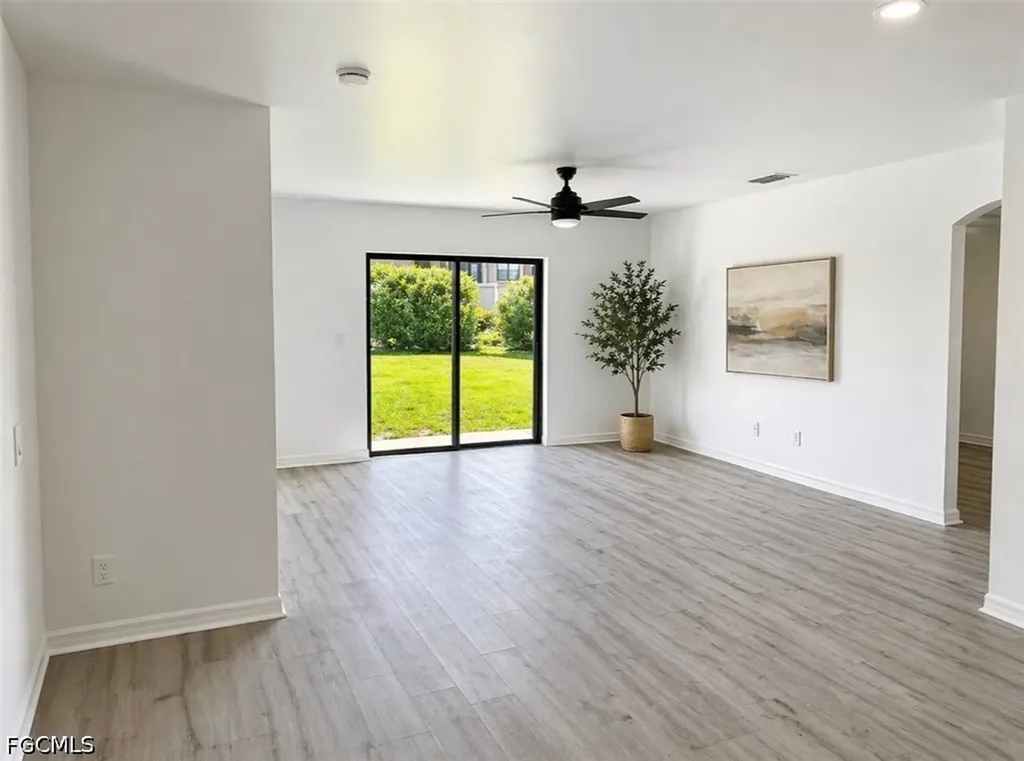 1117 SW 22nd Terrace Cape Coral FL 33991