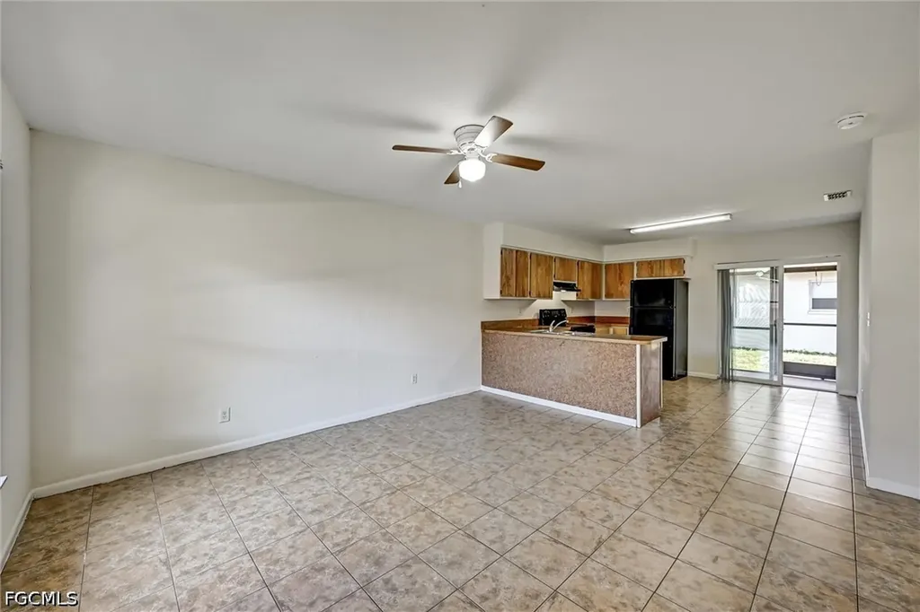 4307 SW Santa Barbara Place Cape Coral FL 33914