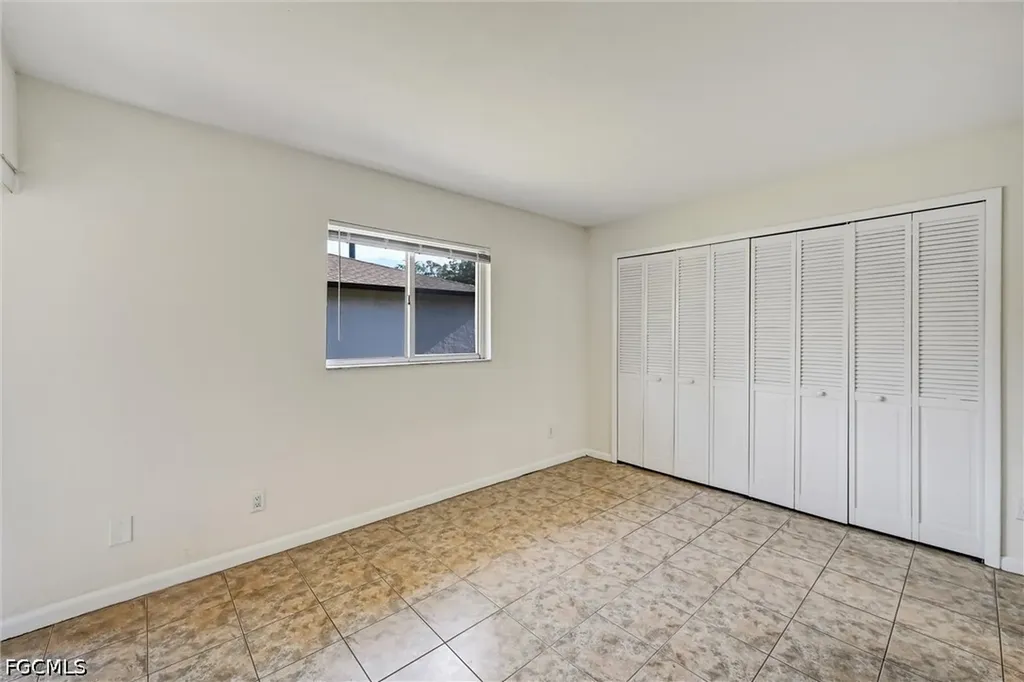 4307 SW Santa Barbara Place Cape Coral FL 33914