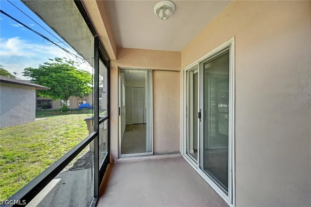 4307 SW Santa Barbara Place Cape Coral FL 33914