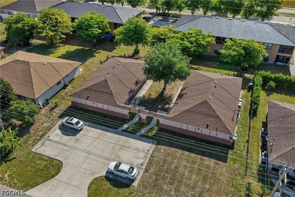 4307 SW Santa Barbara Place Cape Coral FL 33914