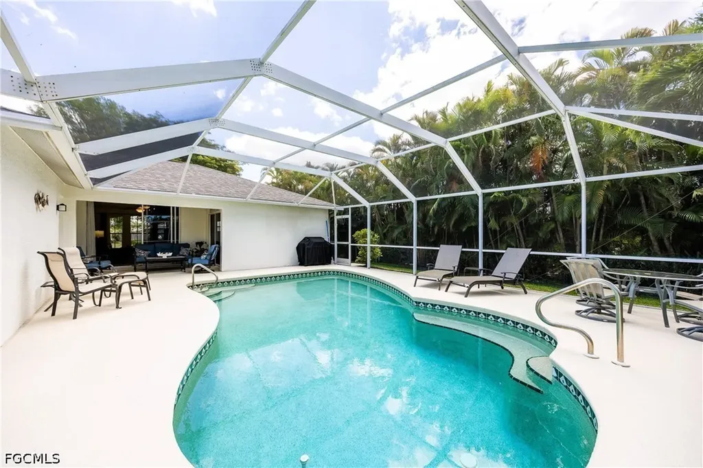 4522 SW 1st Avenue Cape Coral FL 33914