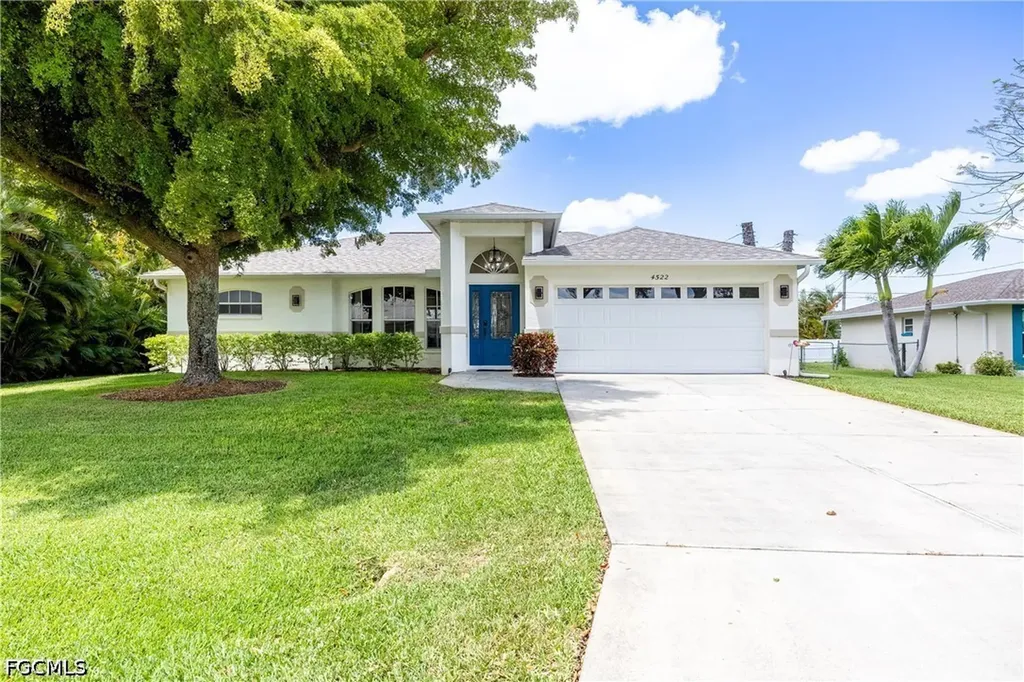 4522 SW 1st Avenue Cape Coral FL 33914