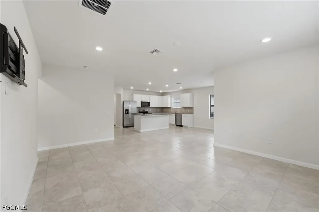 16048 Beachberry Drive North Fort Myers FL 33917