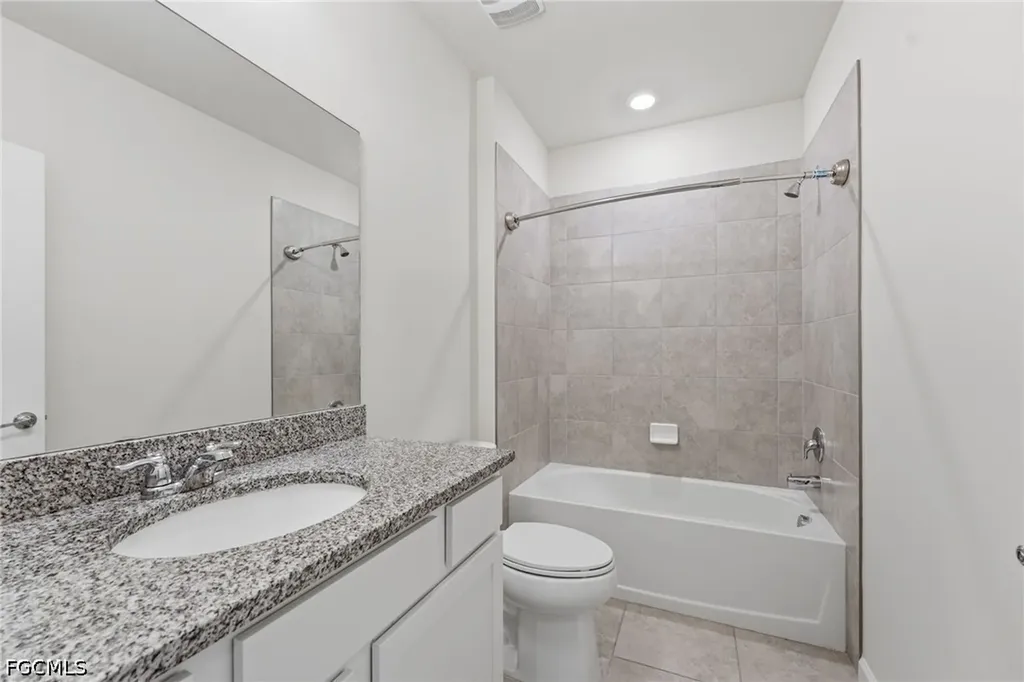 16048 Beachberry Drive North Fort Myers FL 33917