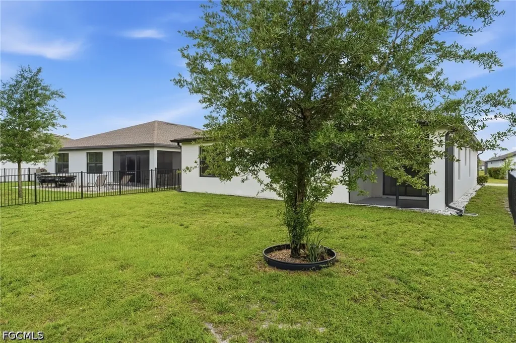 16048 Beachberry Drive North Fort Myers FL 33917