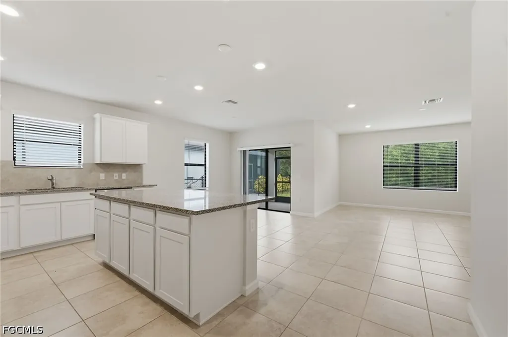 16048 Beachberry Drive North Fort Myers FL 33917