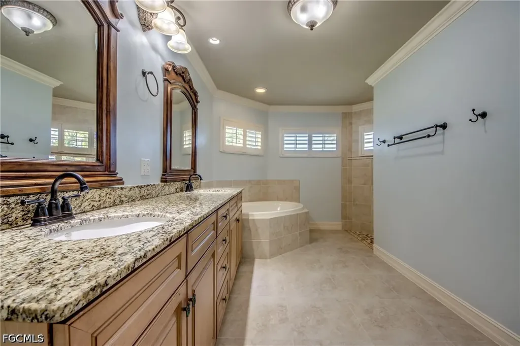 4128 NW 36th Lane Cape Coral FL 33993