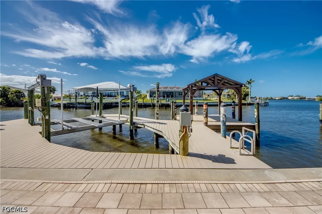 4128 NW 36th Lane Cape Coral FL 33993