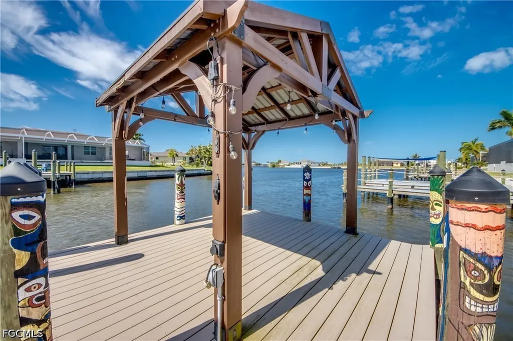 4128 NW 36th Lane Cape Coral FL 33993