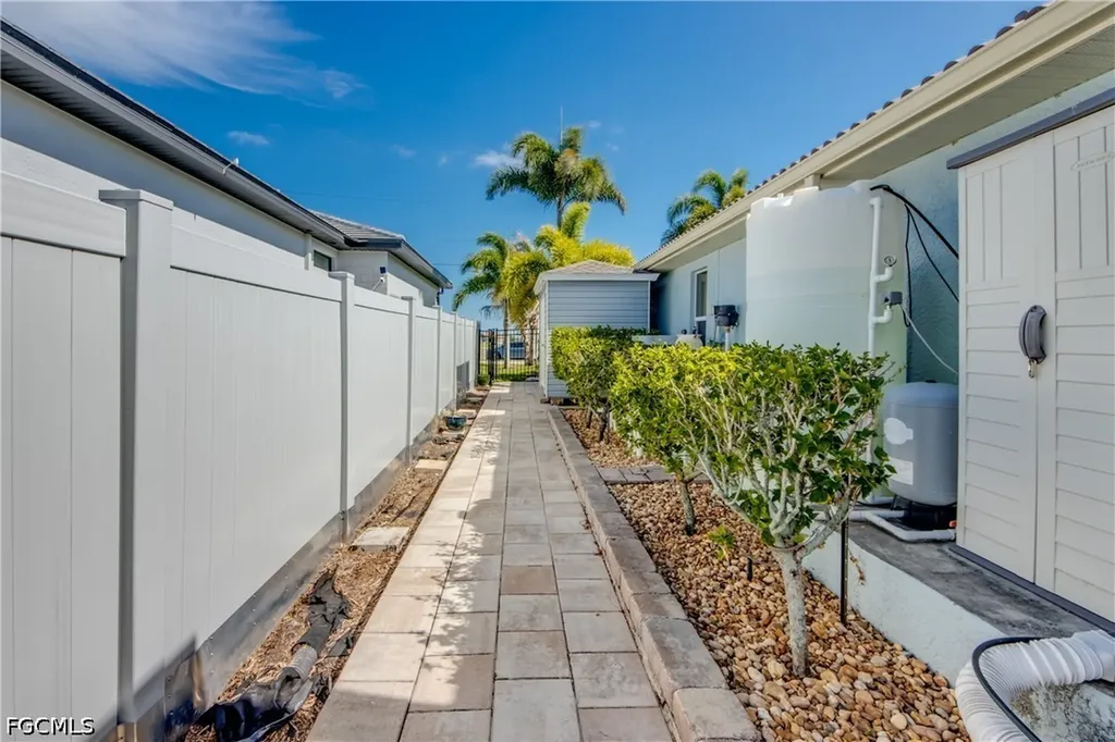 4128 NW 36th Lane Cape Coral FL 33993