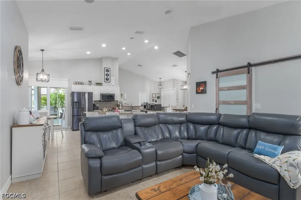 6740 Canton Street Fort Myers FL 33966