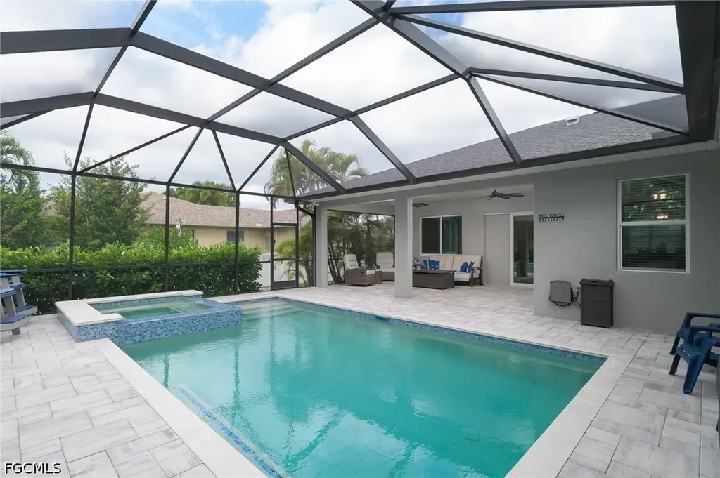 6740 Canton Street Fort Myers FL 33966
