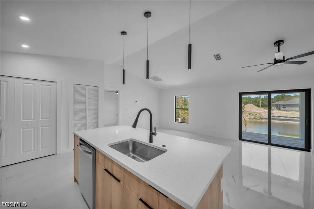 311 NE 31st Street Cape Coral FL 33909