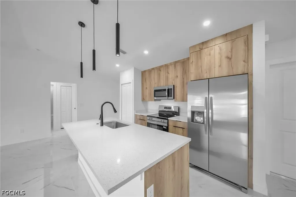 311 NE 31st Street Cape Coral FL 33909