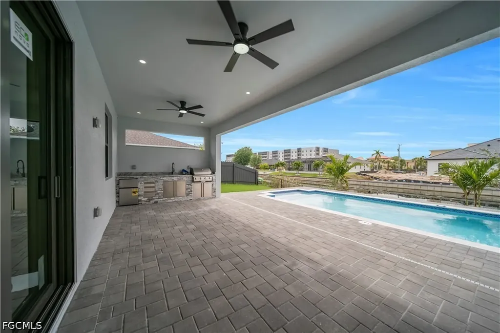 2218 SW 15th Avenue Cape Coral FL 33991