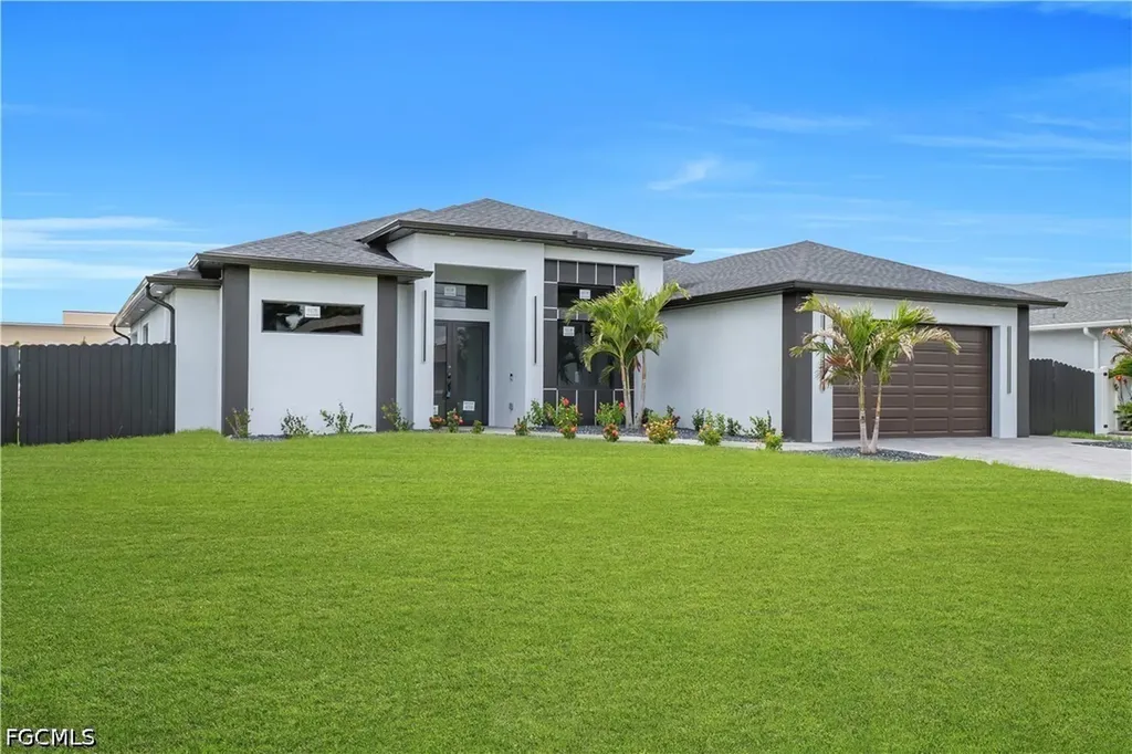 2218 SW 15th Avenue Cape Coral FL 33991