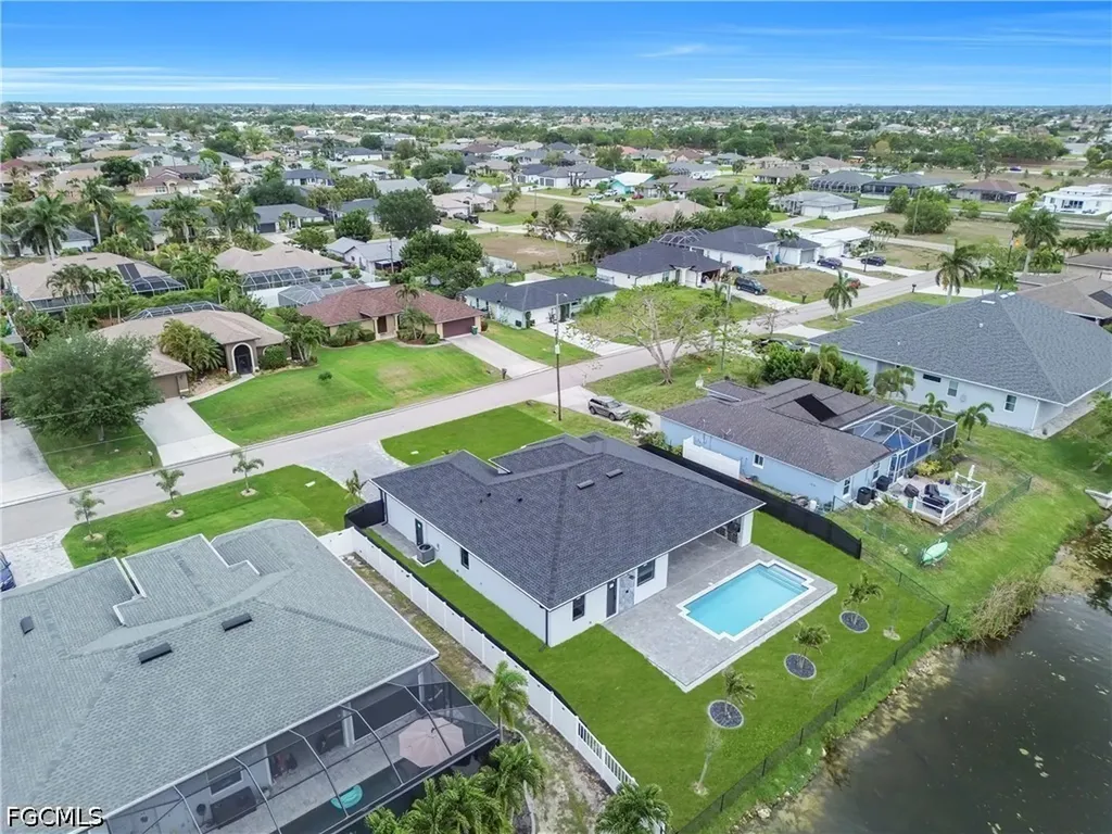 2218 SW 15th Avenue Cape Coral FL 33991