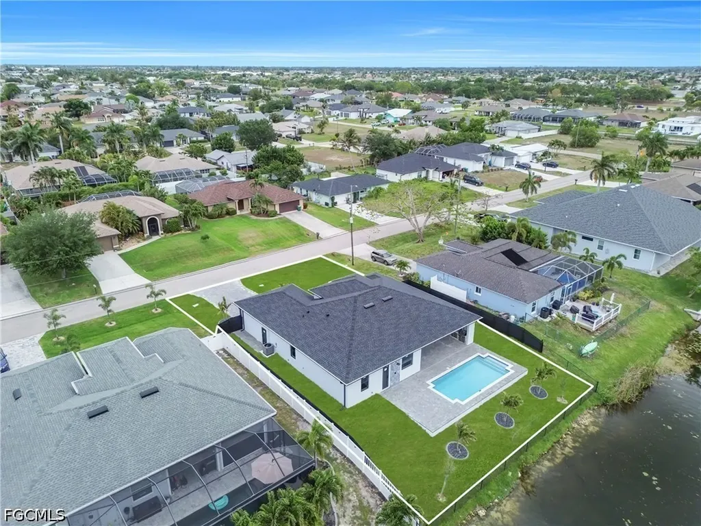 2218 SW 15th Avenue Cape Coral FL 33991