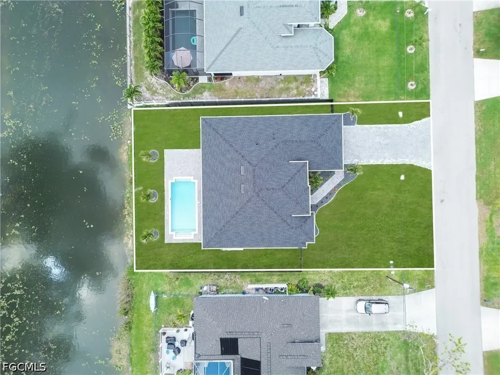 2218 SW 15th Avenue Cape Coral FL 33991