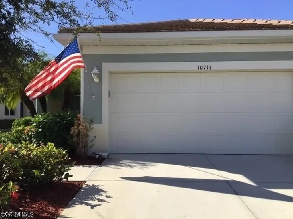 10714 Cetrella Drive Fort Myers FL 33913
